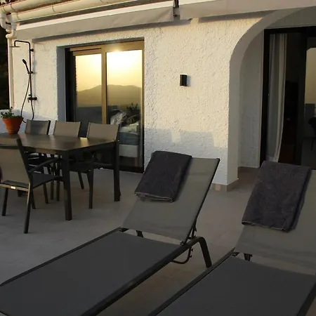 Completely Renovated Large Apt, Amazing Sea Views * Nerja