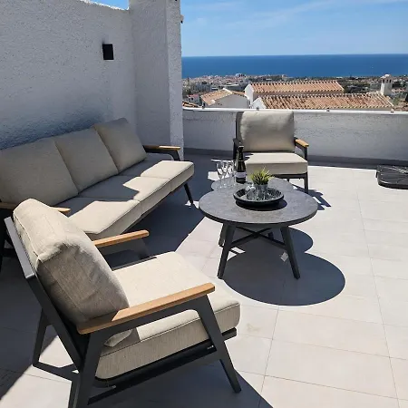 Apartamento Completely Renovated Large Apt, Amazing Sea Views Nerja