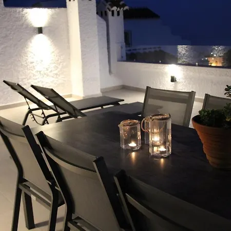 Apartamento Completely Renovated Large Apt, Amazing Sea Views *