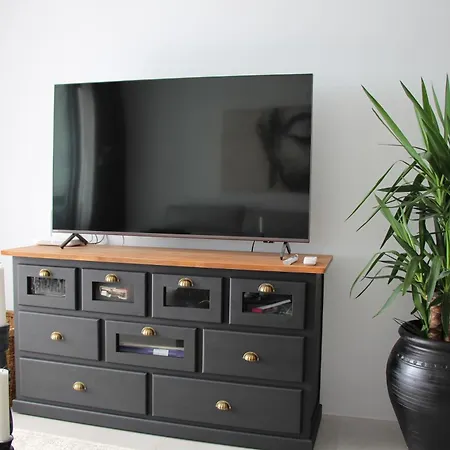 Completely Renovated Large Apt, Amazing Sea Views * נרחה