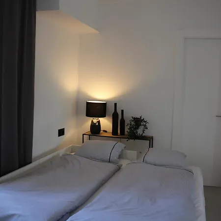 Completely Renovated Large Apt, Amazing Sea Views * Nerja