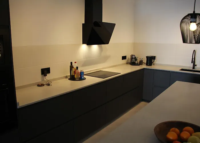 Completely Renovated Large Apt, Amazing Sea Views * Nerja